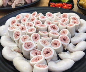 Lòng se điếu là một trong những món ăn độc đáo